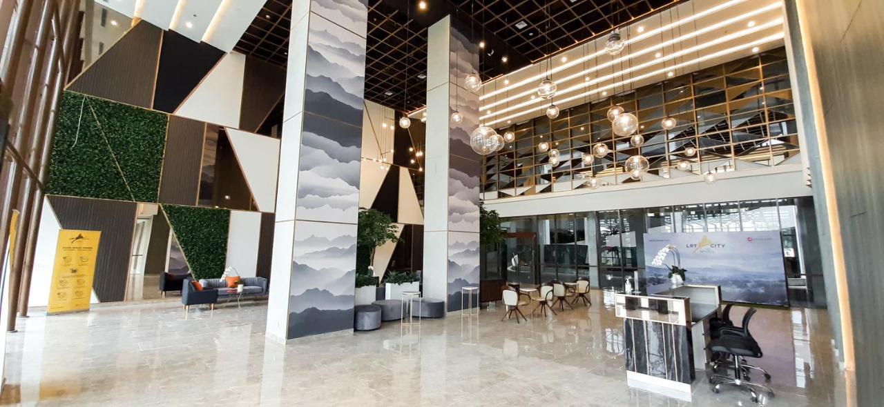 Stay G Royal Sentul Park By Grandhika Kedungmanggu Esterno foto